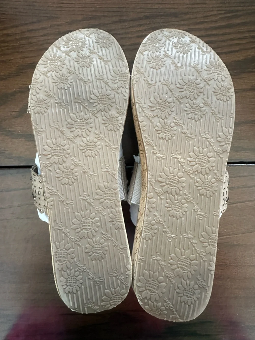 Yellow Box Taupe/tan Beaded Double-Strap Slide Sandals 9 - Picture 9 of 10